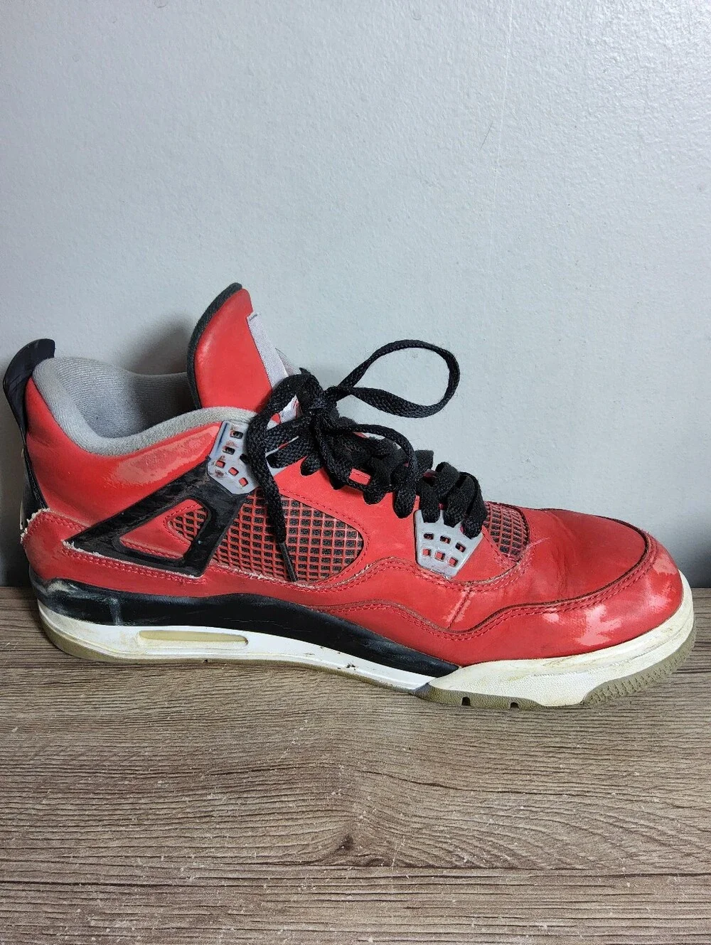 Air Jordan 4 Retro 